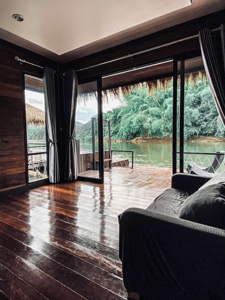 The River Life Resort 38/67