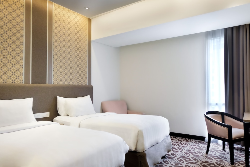 Atria Hotel Gading Serpong 17/72