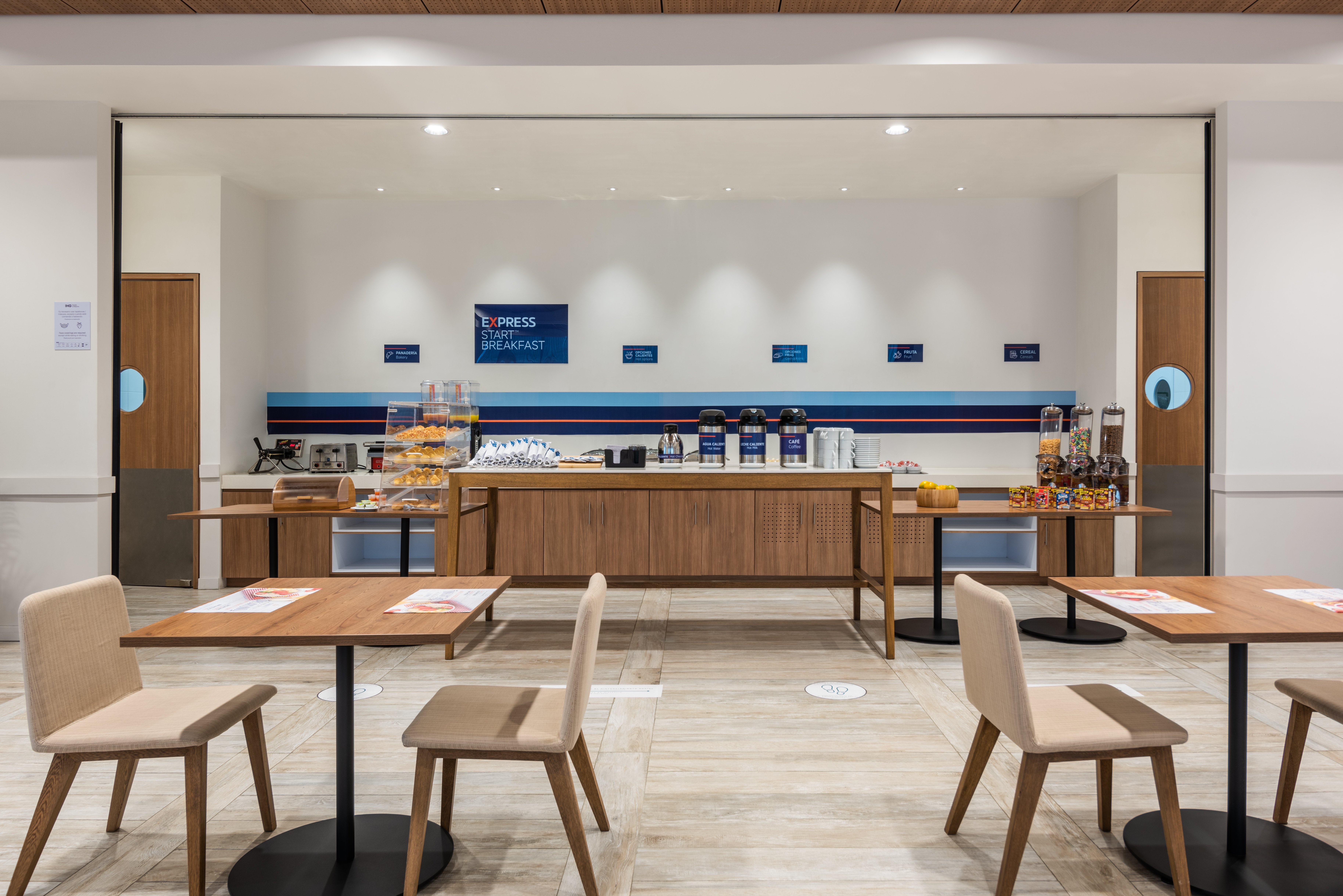 Holiday Inn Express Cartagena Manga 45/65