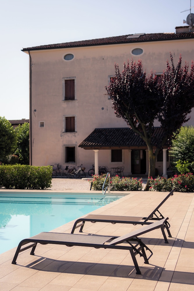 Villa Bongiovanni 21/44