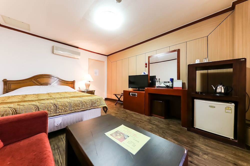 Kyungha Spa Hotel 24/56