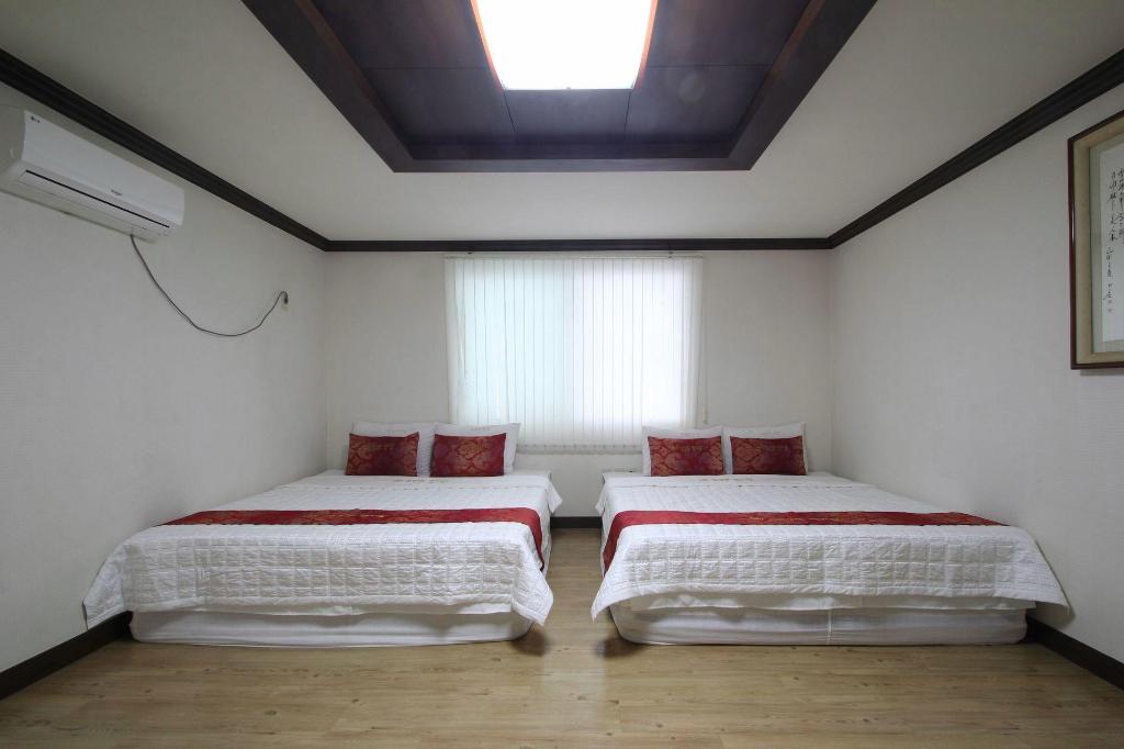 Haeundae Thevan Hotel 13/87