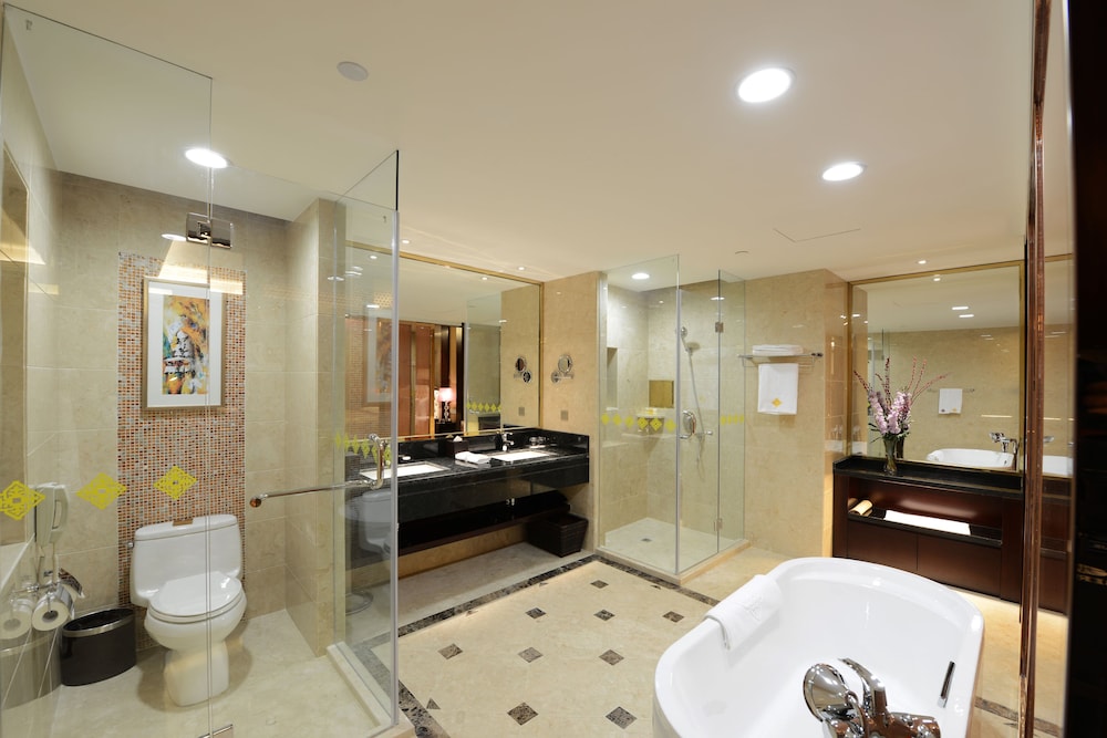 Jinling New Town Hotel Nanjing 33/35