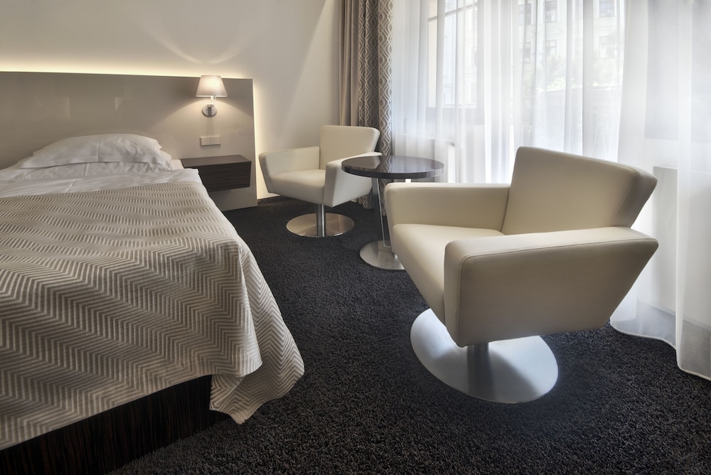 Luxury Spa & Wellness Hotel Prezident 50/68
