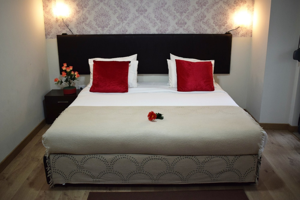 Universo Romantico Guesthouse And Spa 14/50