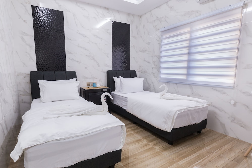 Lee Luxury Home USM Penang 21/44