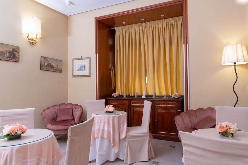 Hotel Suite Ares 14/19
