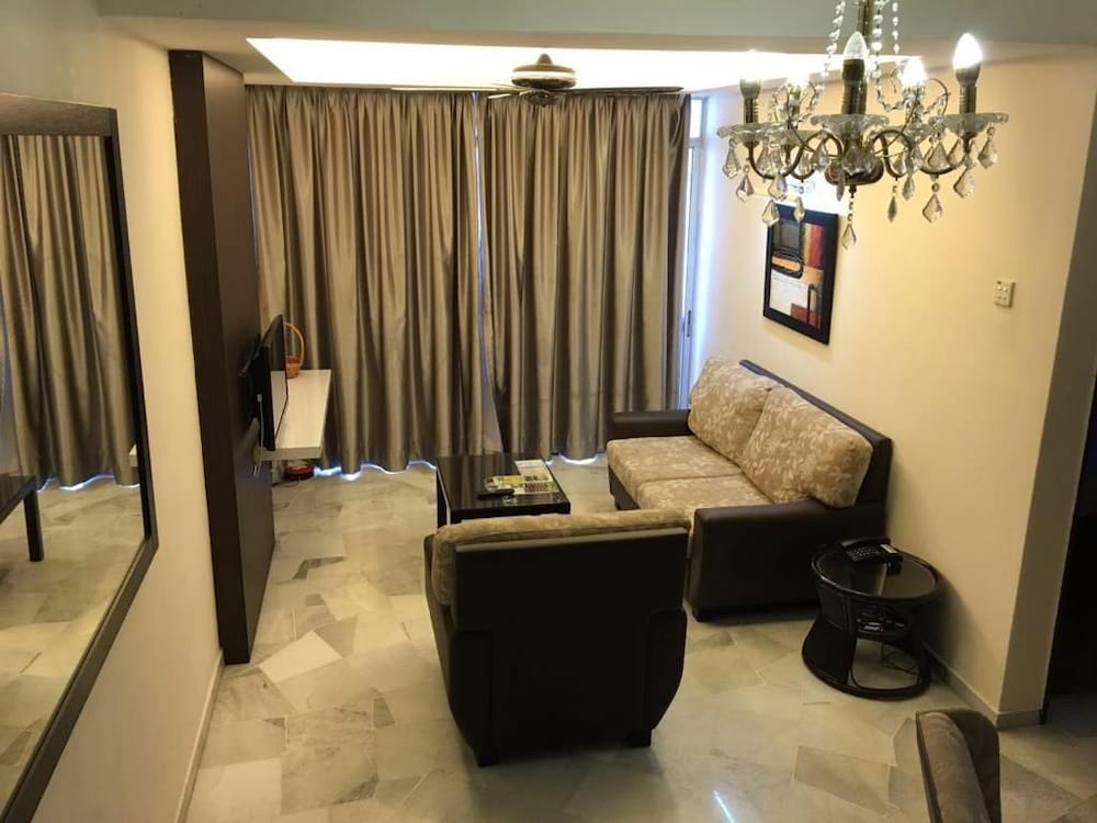 Glory Beach Resort 46/68