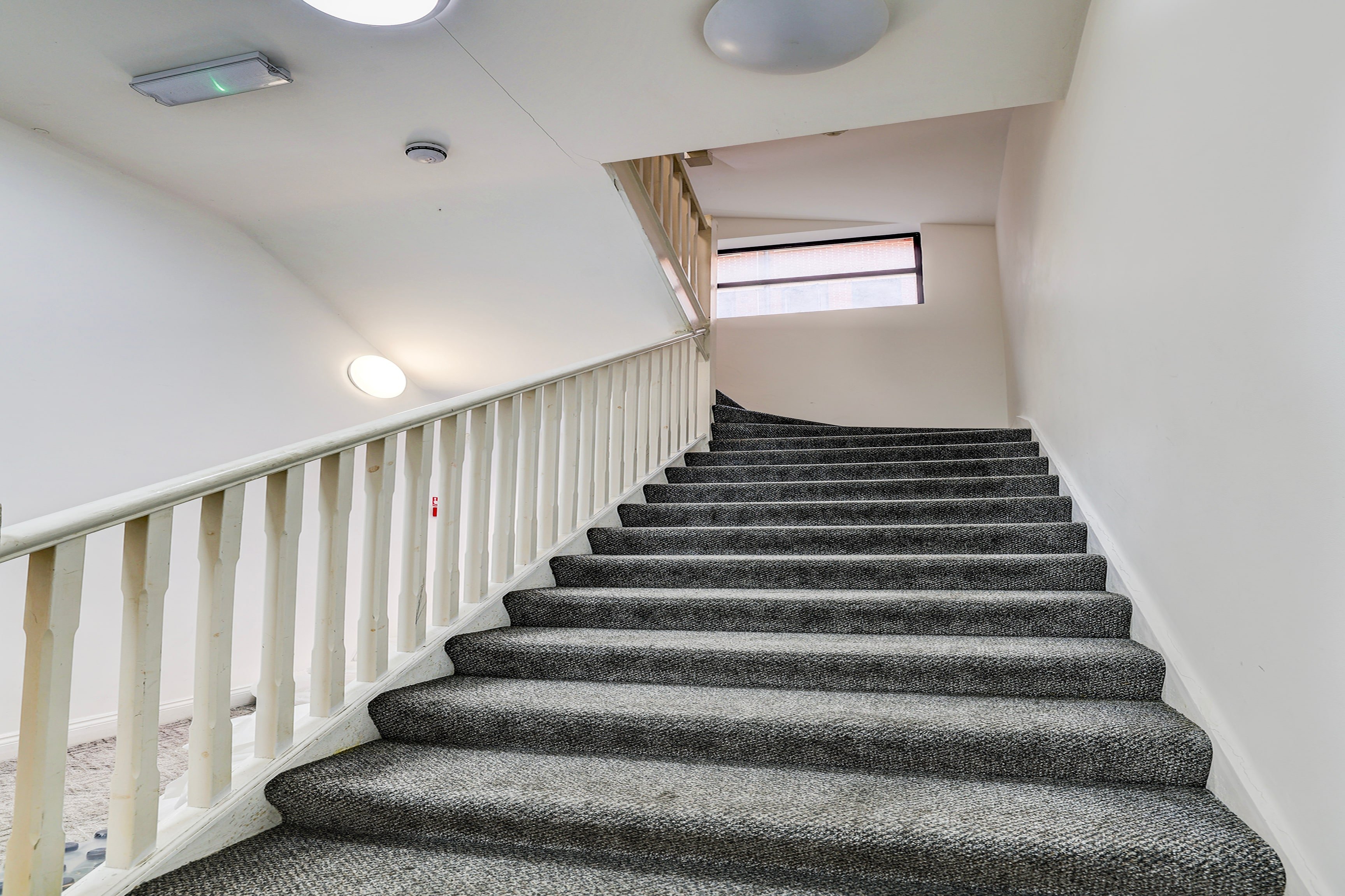 Belvilla Ilford Station Hotel, 4 min from Elizabeth line 39/46