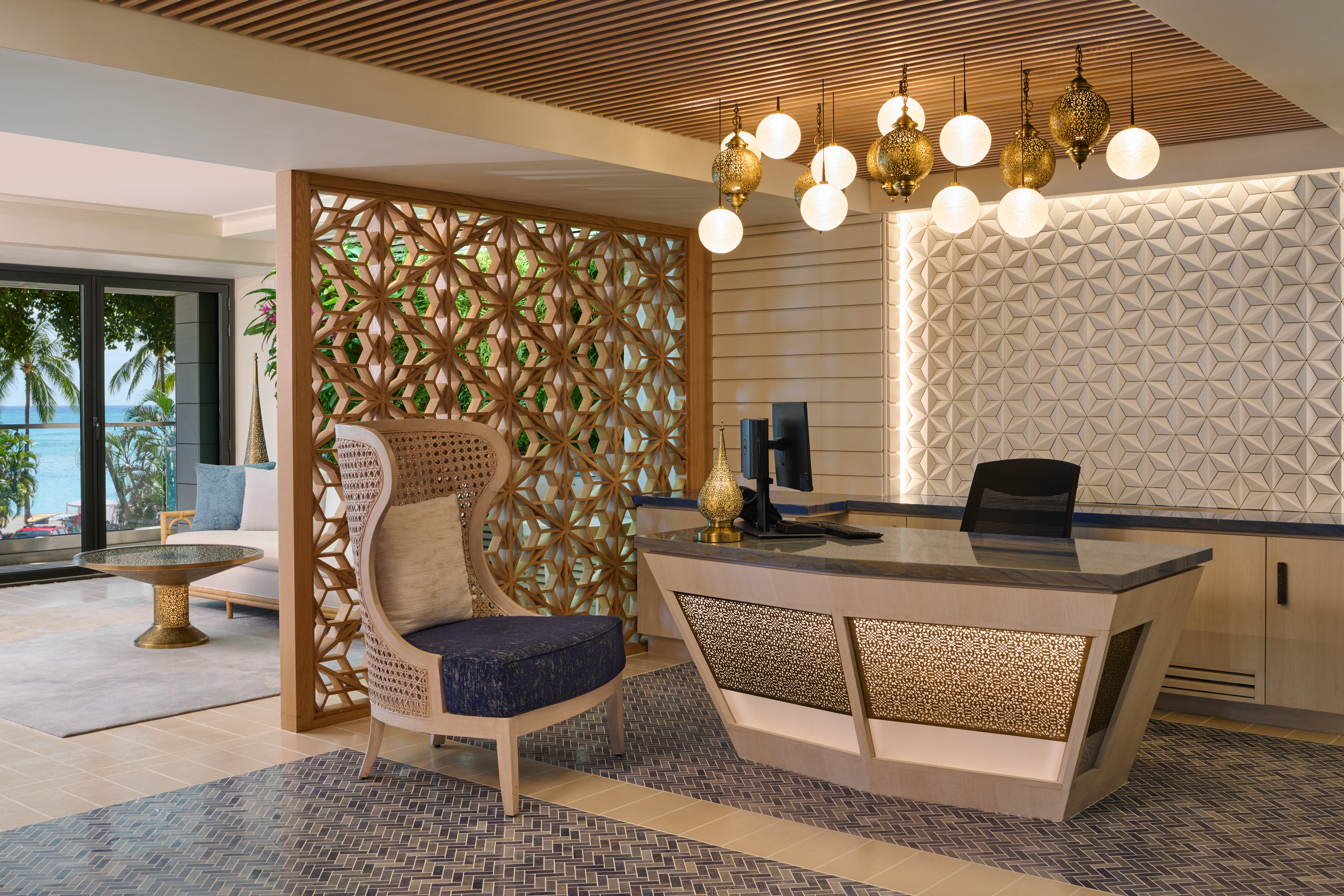 Espacio The Jewel Of Waikiki 4/64