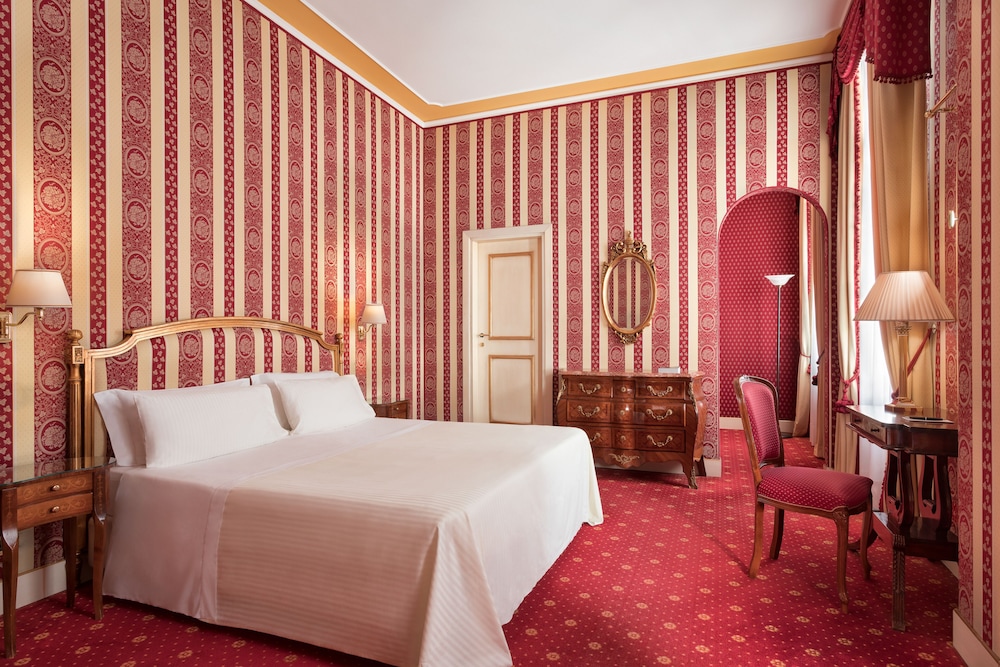 غرفة ديلوكس بسريرين منفصلين، Sina Palazzo Sant'angelo 4/8