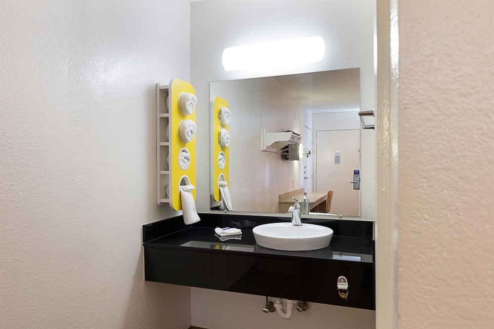 Motel6 Mcallen, TX 44/44