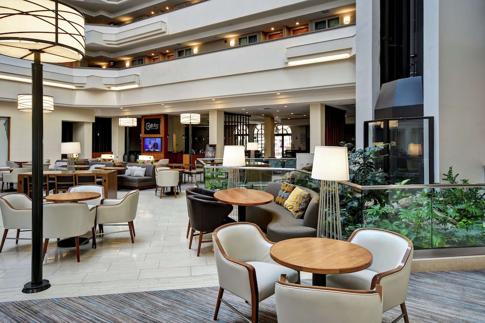Embassy Suites Greenville Golf Resort Conference Center 32/38