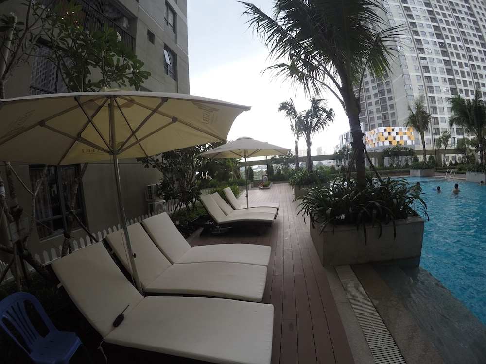 Riverfront Osis Resort Balcony 4/26