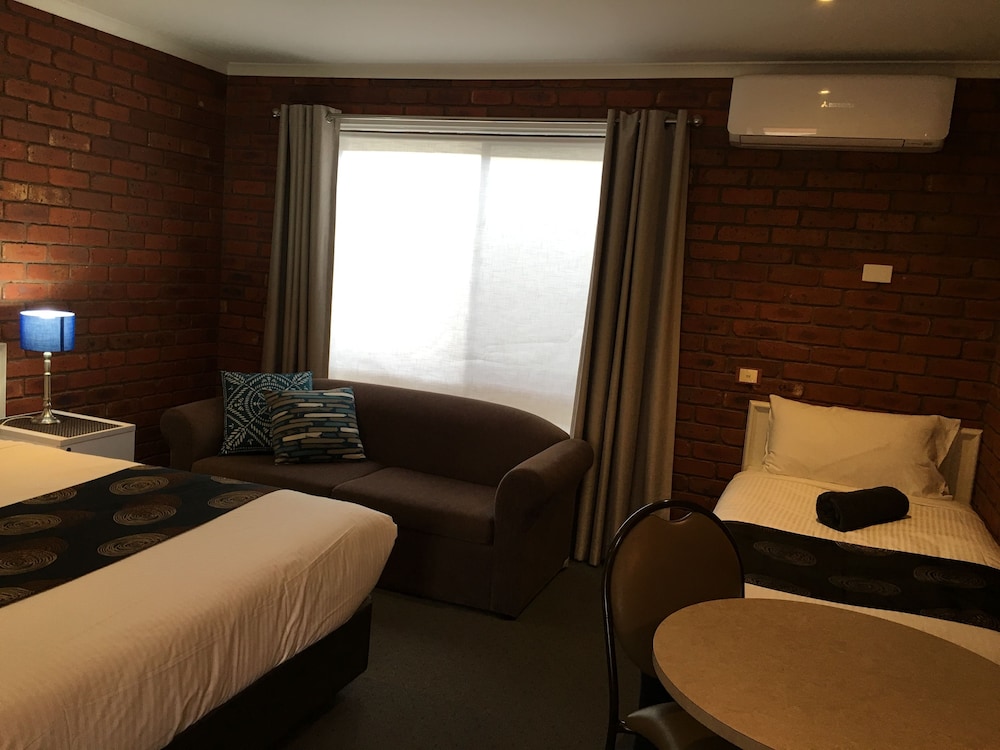 Melton Motor Inn & Apartments 21/32