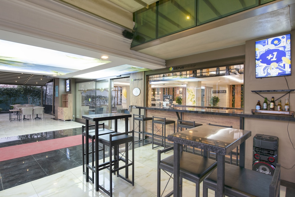 CITRUS PARK HOTEL 40/56