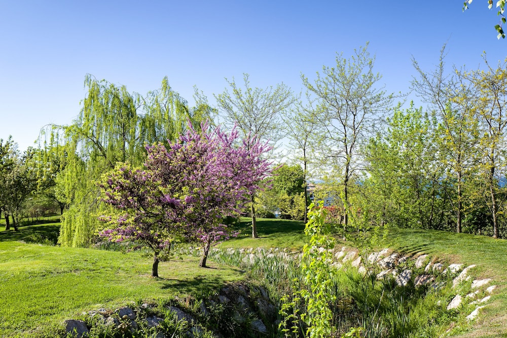 Parc Hotel Germano Suites 66/73