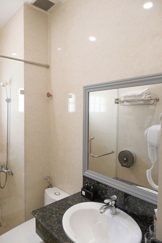 Ngoc Trai Vang Hotel 28/29