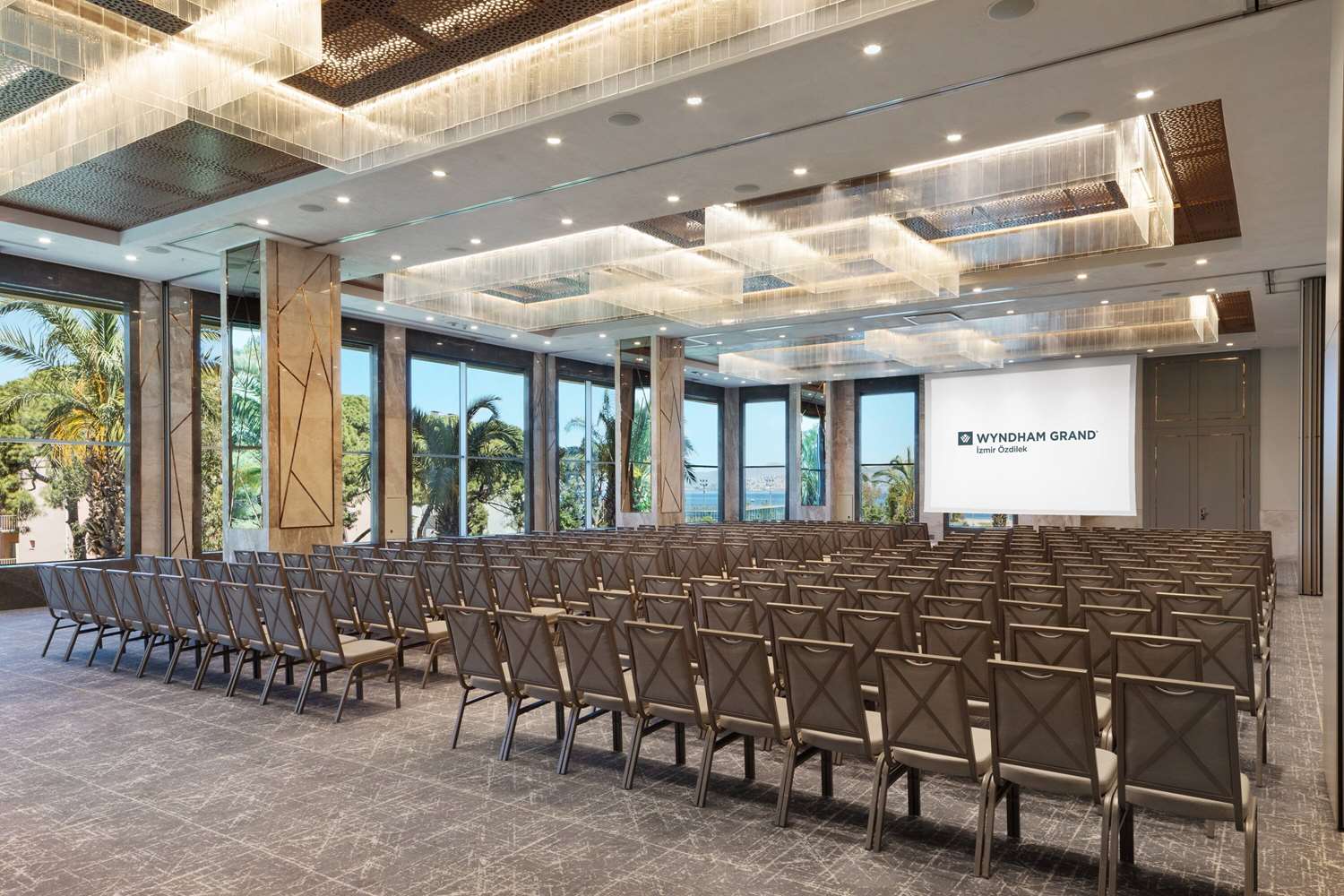 Wyndham Grand Izmir Ozdilek Thermal & Spa 26/41