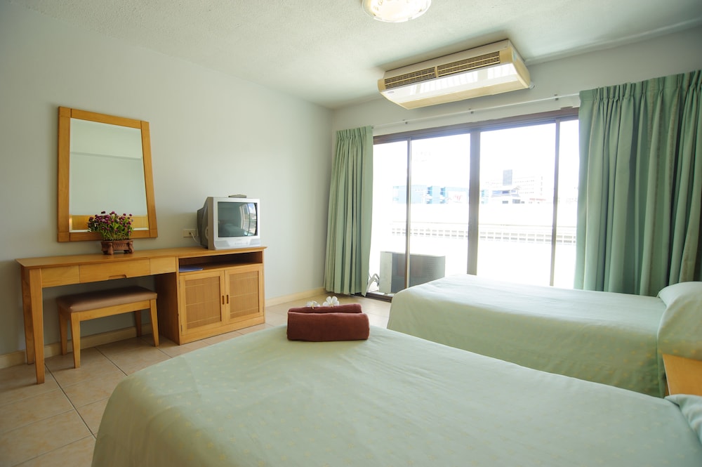 Diamond City Place 15/44