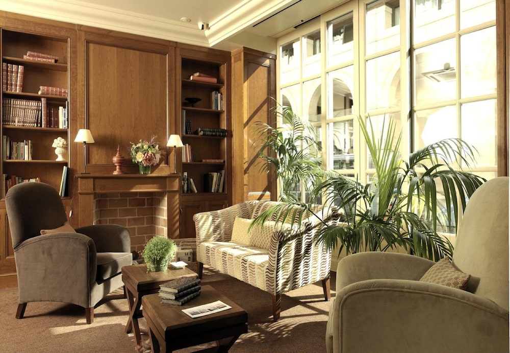 Hotel le Clement 35/50