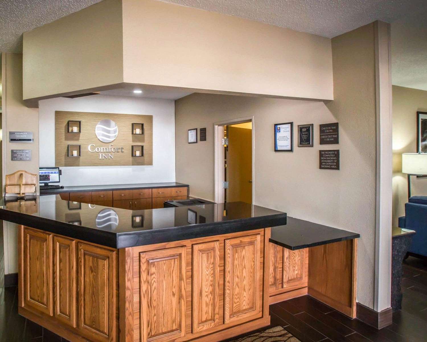 Comfort Inn Morris I-80 7/43