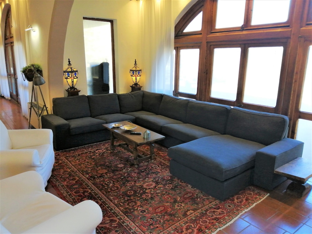 Villa Gaudia 25/50