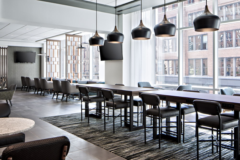 Hyatt Place Grand Rapids Downtown 30/54
