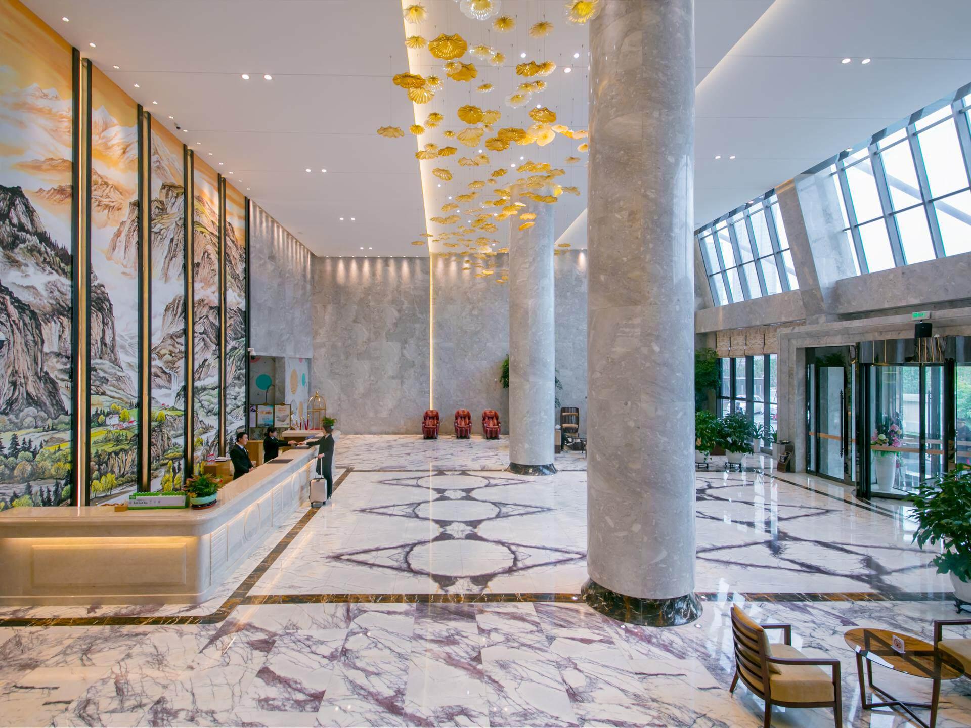 Vienna International Hotel (Wuhan Workers' Culture Palace Jiyuqiao Metro Station) photo3