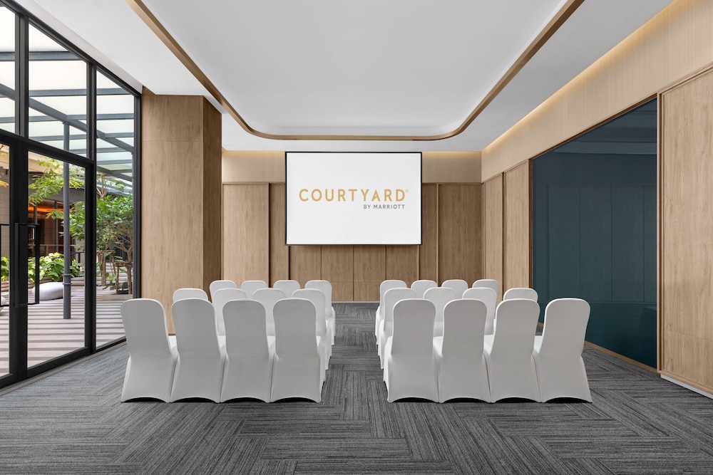 Courtyard By Marriott Bangkok Sukhumvit 20 58/69
