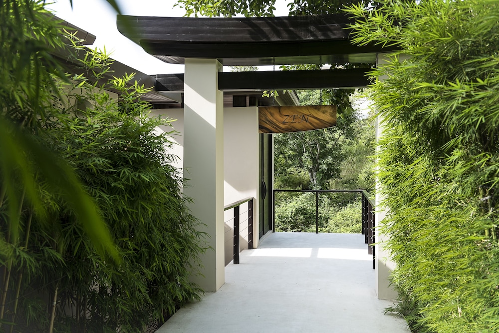 Zen Villa At Aspire Villas 40/50
