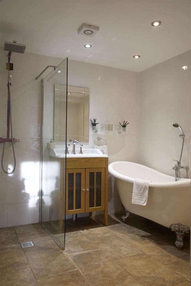 Stoneleigh Barn Bed And Breakfast 25/25