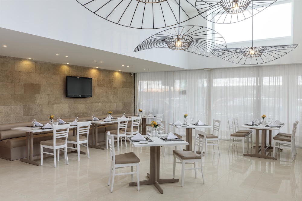Best Western Plus Hotel Plaza 33/43