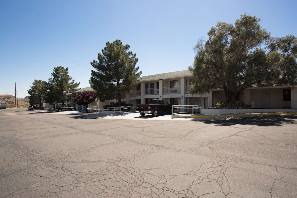 Motel6 Kingman, AZ - Route 66 West 40/43