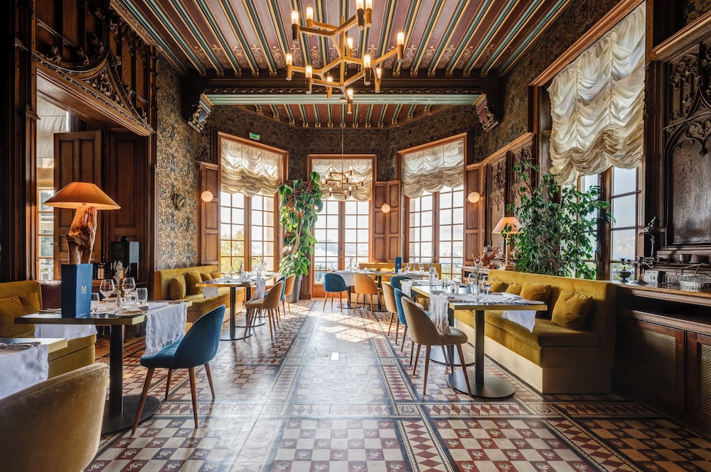 Relais Chateaux Chateau Des Avenieres 29/46