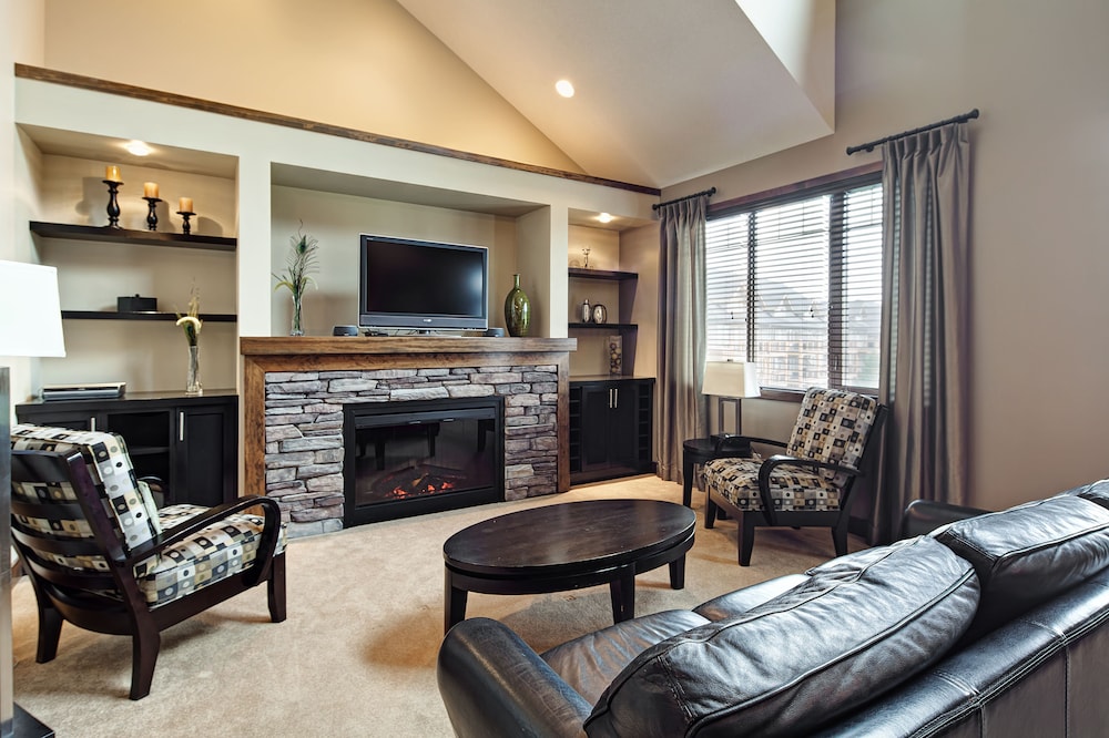 Bighorn Meadows Resort 30/68