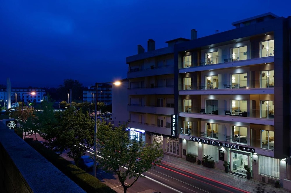 COVA DA IRIA HOTEL 4/45