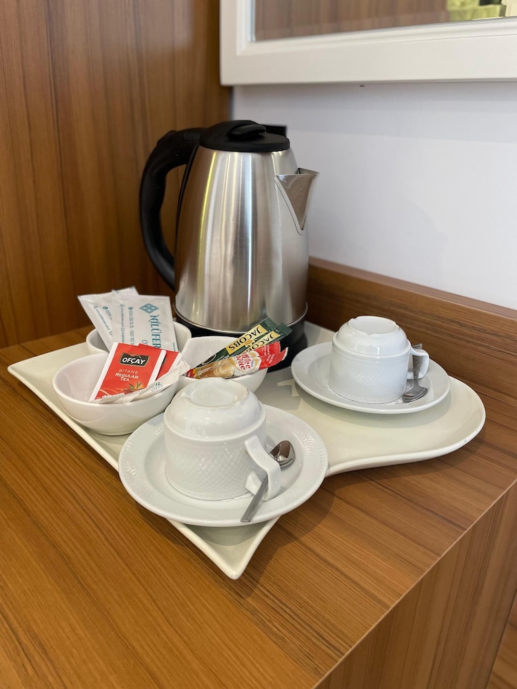 By Otel Nilüfer 40/50