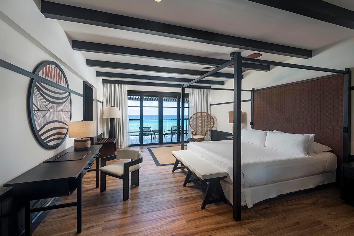 Roof Top, Master, Privilege, Suite, King Bed, Sofa