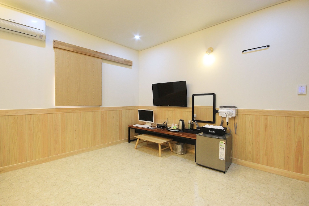 Kanu Hotel 19/29