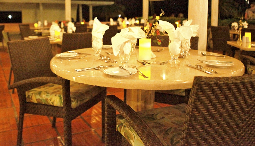 Southern Palms Beach Club 25/50