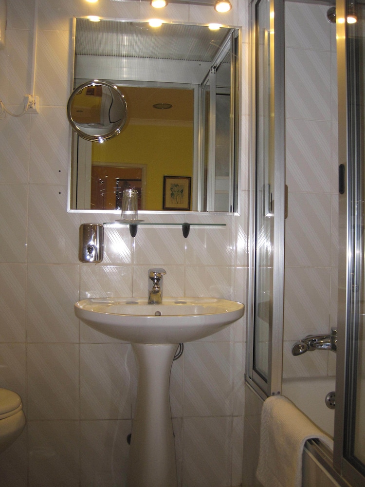 RESIDENCIAL FARIA GUIMARAES 7/68