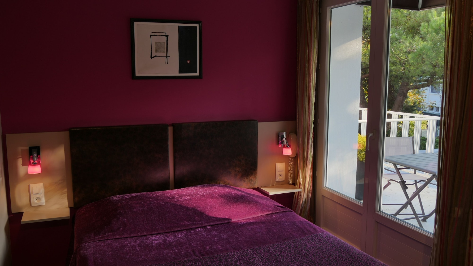 ROOM, DOUBLE BED, BALCONY