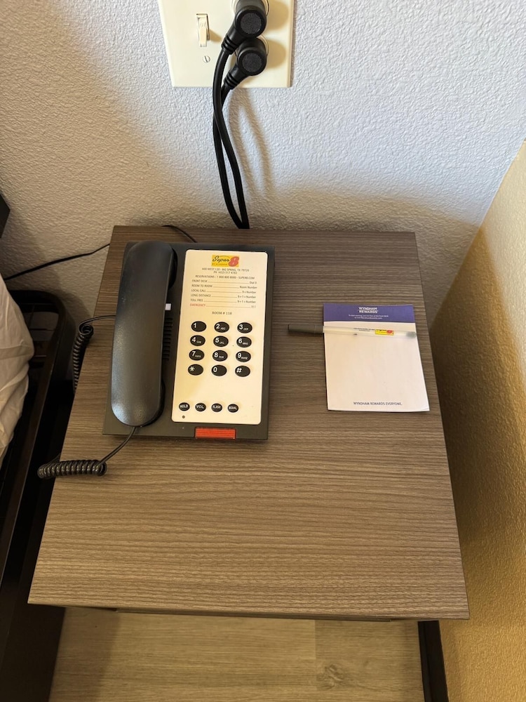 Super 8 by Wyndham Big Spring 21/28