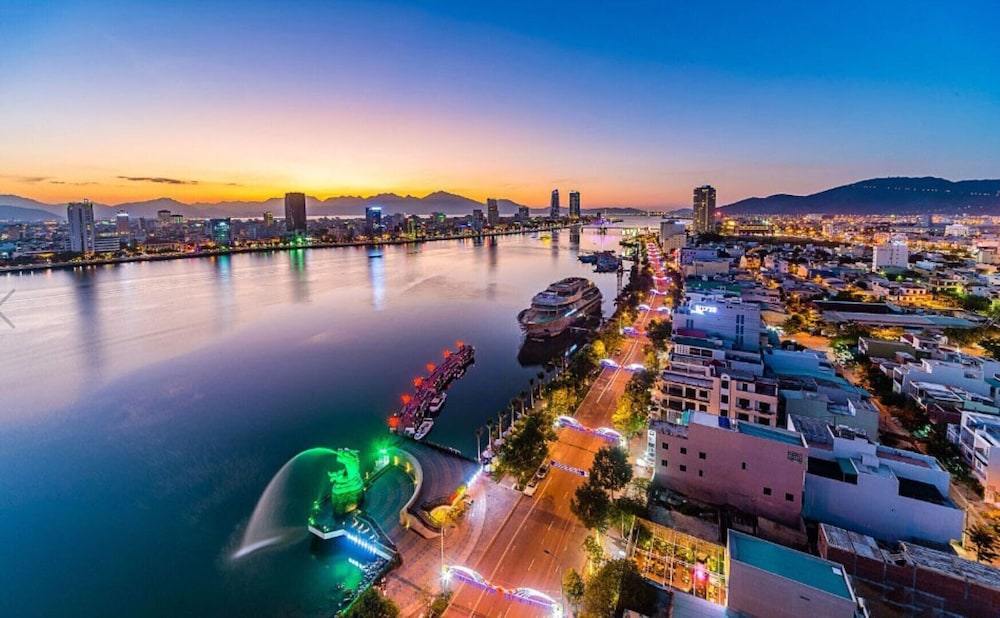 Platinum Danang Hotel 49/50