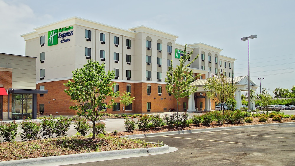Holiday Inn Express Hotel And Suites Chicago Arpt Area West Ohare 1/46