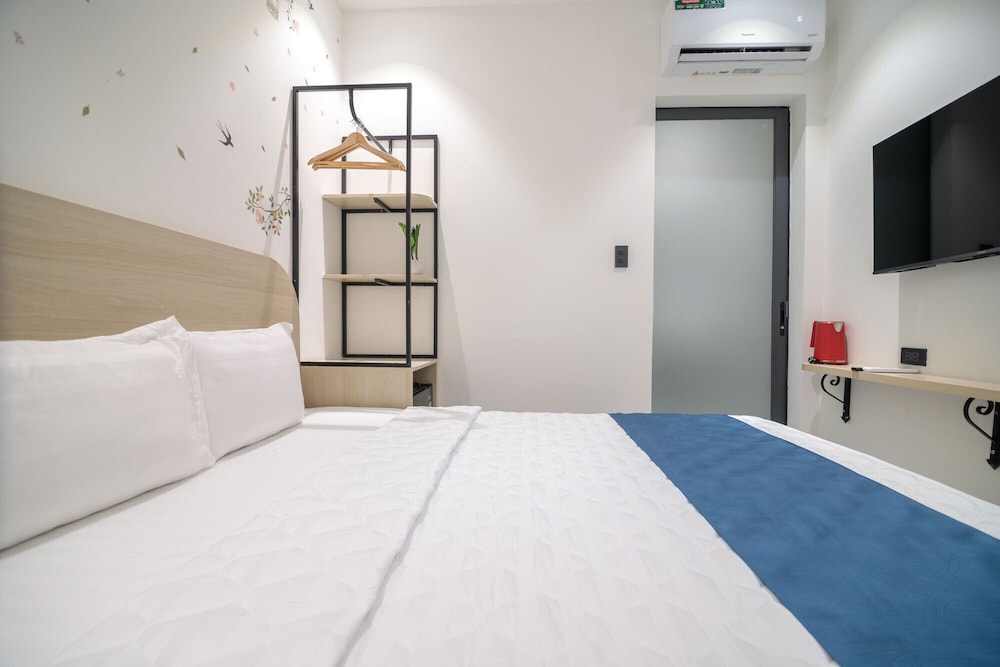 Bin Bin Hotel 16 - Near Bui Vien Walking Street 37/50