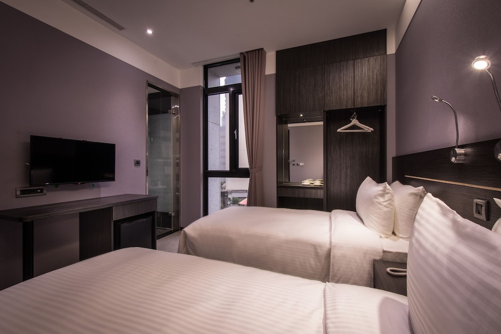 SUPERIOR, TWIN BEDS