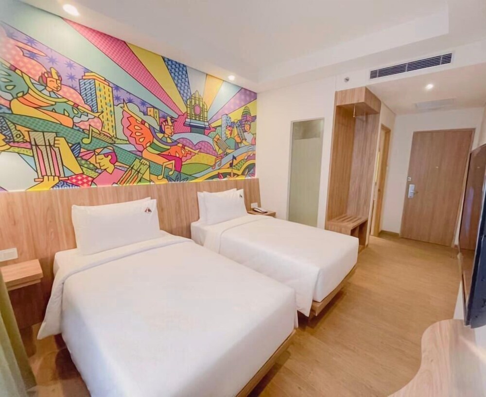Hollywood, Twin Beds