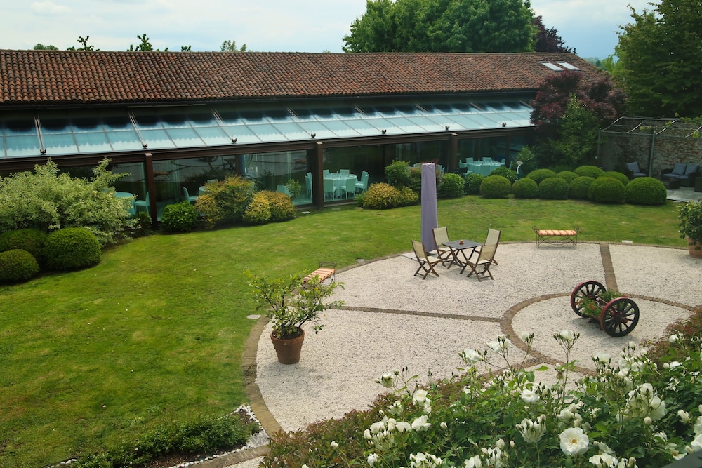 Tenuta La Cascinetta 48/52